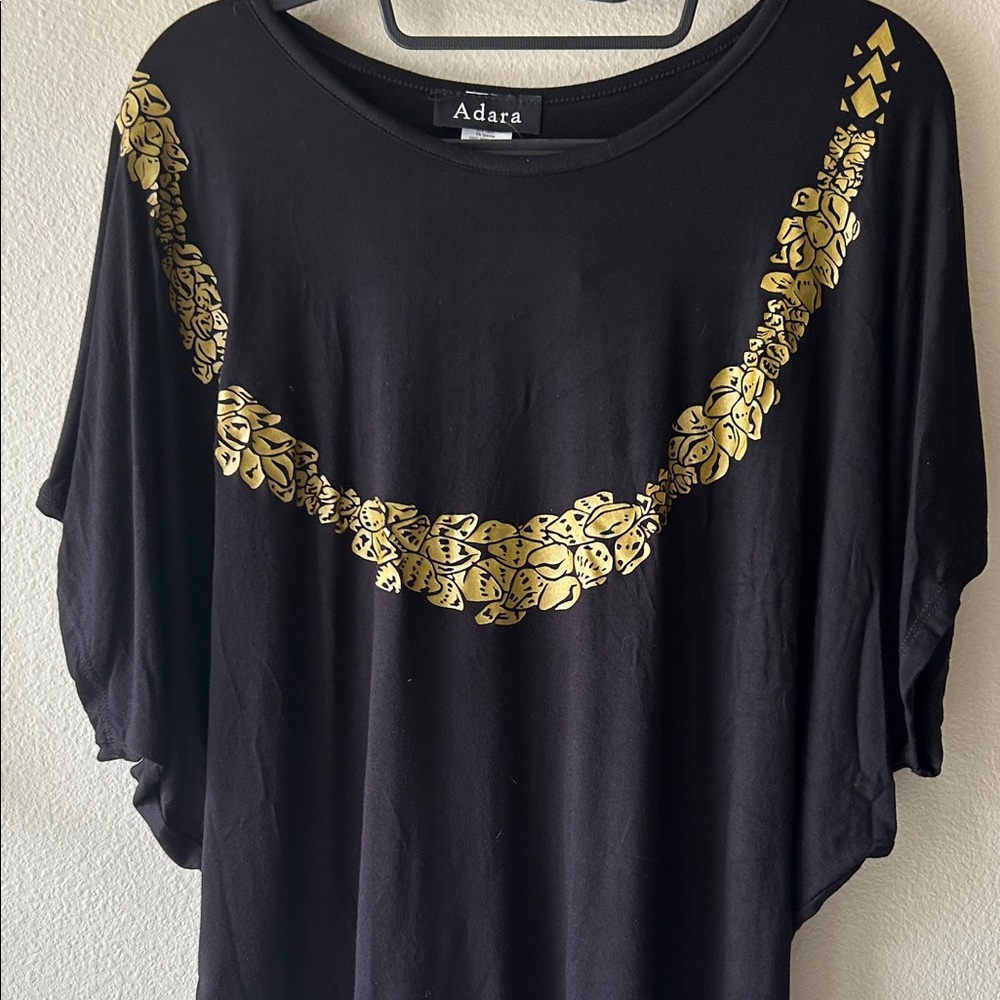 Black and Gold Women's Top